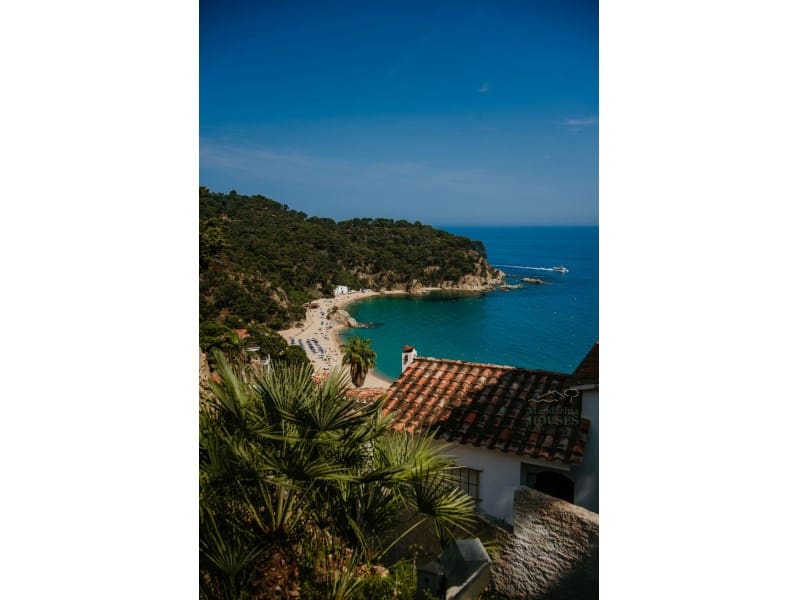 6 soverom Villa til salgs i Lloret de Mar - € 675 000 (Ref: 9243517)