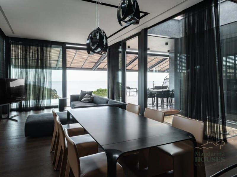 6 sypialnia Willa na sprzedaż w Lloret de Mar z garażem - 4 500 000 € (Ref: 9257595)