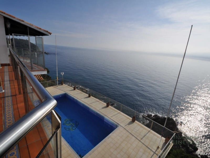 6 quarto Moradia para venda em Lloret de Mar com piscina garagem - 5 200 000 € (Ref: 9257596)