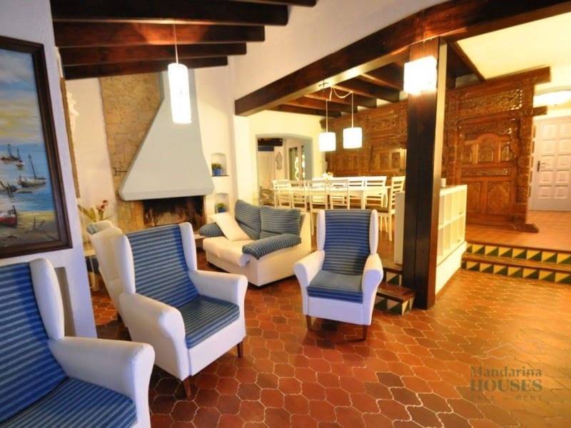 6 quarto Moradia para venda em Lloret de Mar com piscina garagem - 5 200 000 € (Ref: 9257596)