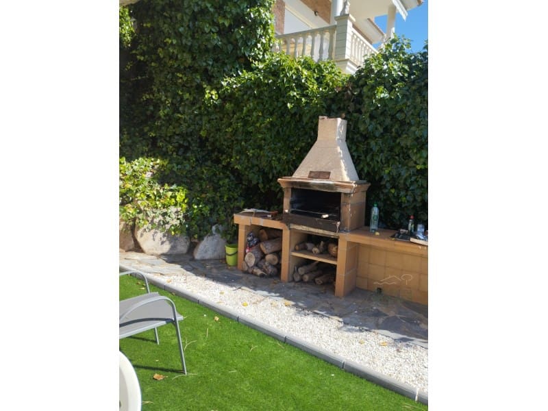 4 chambre Villa/Maison à vendre à Lloret de Mar avec piscine - 650 000 € (Ref: 9264698)