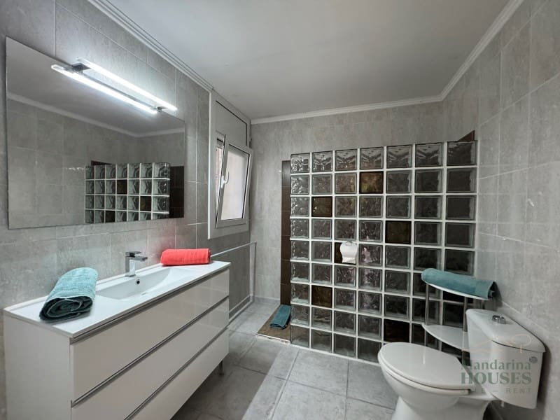 2 slaapkamer Villa te koop in Lloret de Mar - € 310.000 (Ref: 9276550)