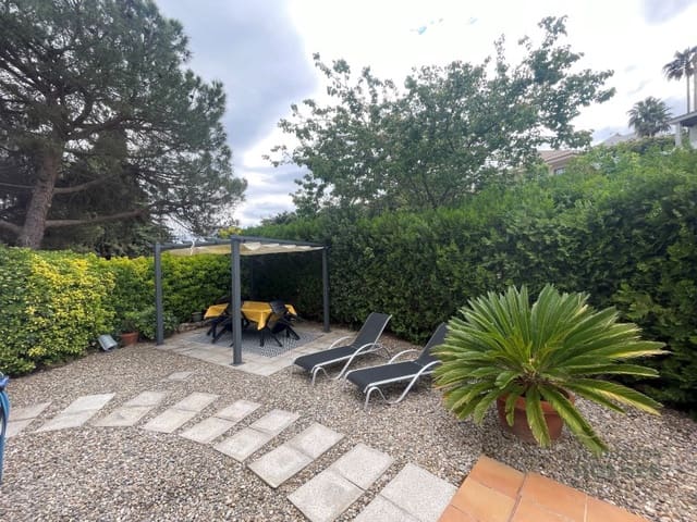 2 slaapkamer Villa te koop in Canyelles, Lloret de Mar - € 310.000 (Ref: 9276550)