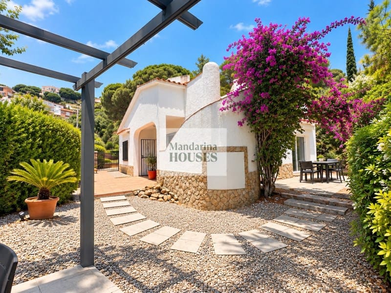 2 quarto Moradia para venda em Lloret de Mar com garagem - 290 000 € (Ref: 9276550)