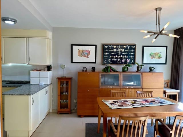 4 soveværelse Villa til salg i Roca Grossa, Lloret de Mar - € 490.000 (Ref: 9344728)