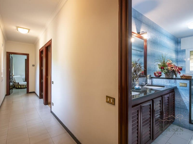 5 makuuhuone Maalaistalo myytävänä paikassa Cornella del Terri - 940 000 € (Ref: 9375260)