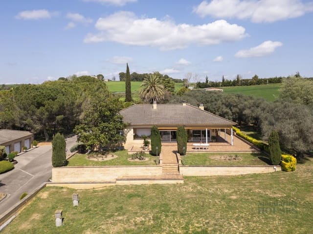 5 soveværelse Finca/Landehus til salg i Cornellà del Terri - € 940.000 (Ref: 9375260)