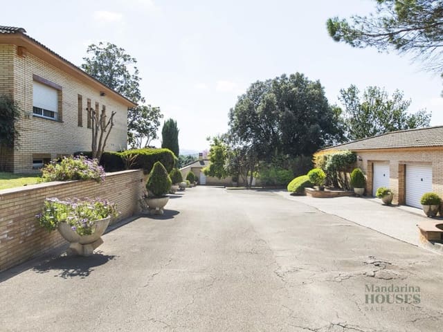 5 soveværelse Finca/Landehus til salg i Cornellà del Terri - € 940.000 (Ref: 9375260)