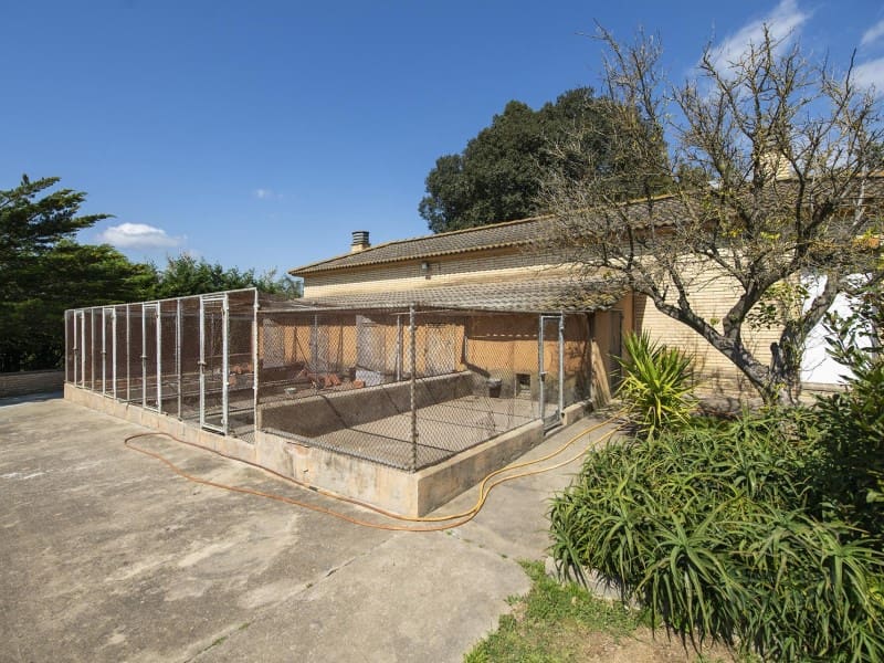 5 makuuhuone Maalaistalo myytävänä paikassa Cornella del Terri - 940 000 € (Ref: 9375260)