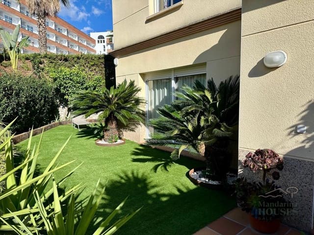 4 soveværelse Villa til salg i Fenals, Lloret de Mar med garage - € 495.000 (Ref: 9449087)