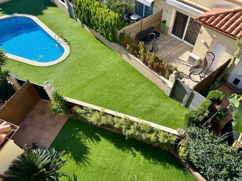 4 soveværelse Villa til salg i Lloret de Mar med garage - € 495.000 (Ref: 9449087)