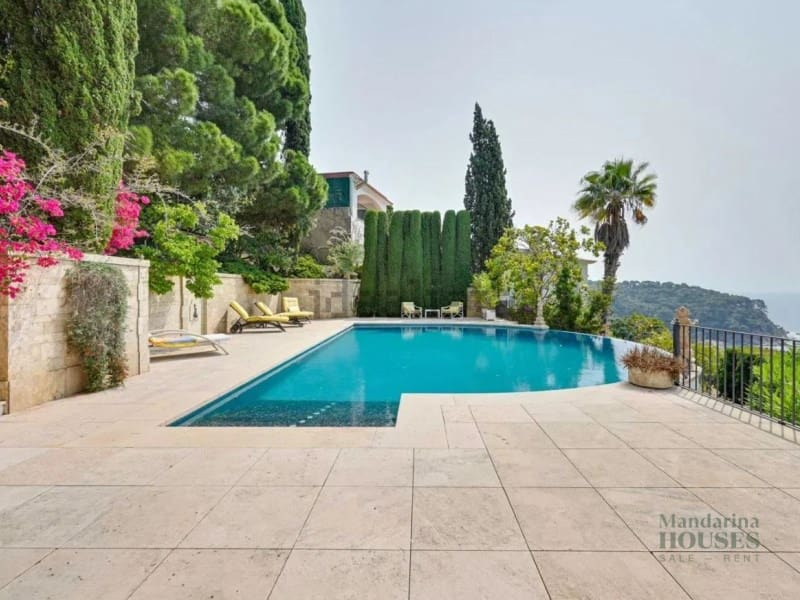 7 soveværelse Villa til salg i Lloret de Mar med garage - € 1.850.000 (Ref: 9543357)