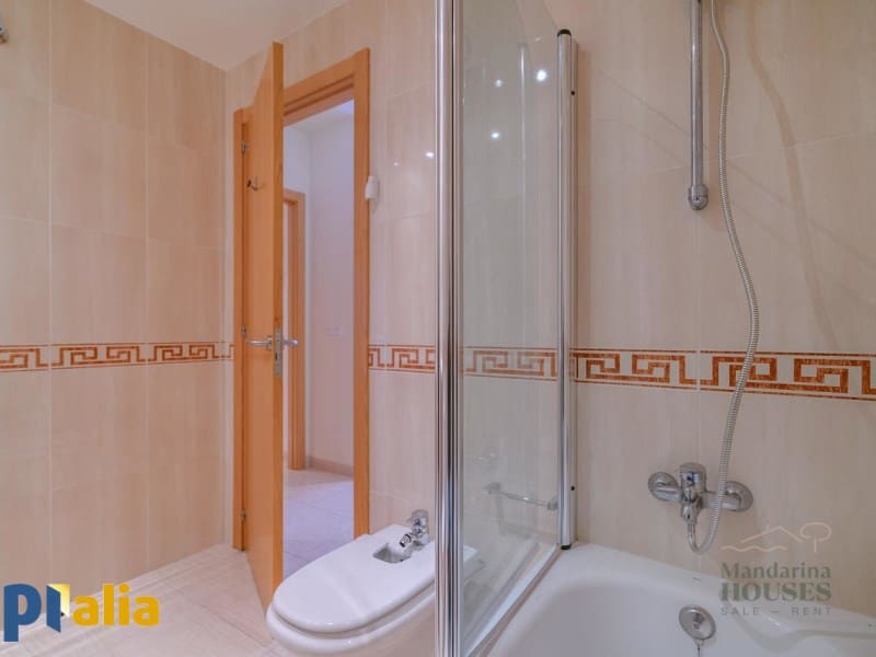 3 slaapkamer Flat te koop in Tossa de Mar met garage - € 275.000 (Ref: 9591184)