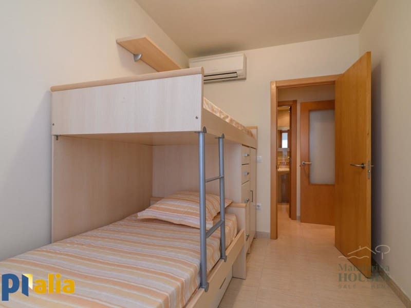 3 slaapkamer Flat te koop in Tossa de Mar met garage - € 275.000 (Ref: 9591184)