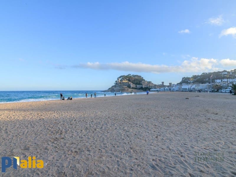 3 slaapkamer Flat te koop in Tossa de Mar met garage - € 275.000 (Ref: 9591184)