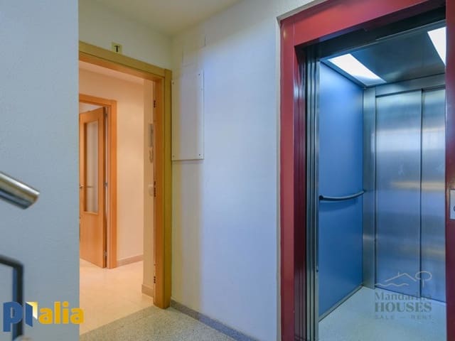 3 slaapkamer Flat te koop in Tossa de Mar met garage - € 275.000 (Ref: 9591184)