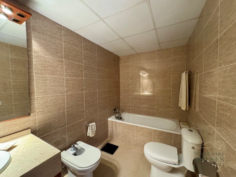 3 makuuhuone Huoneisto myytävänä paikassa Lloret de Mar mukana 
autotalli - 278 000 € (Ref: 9634153)