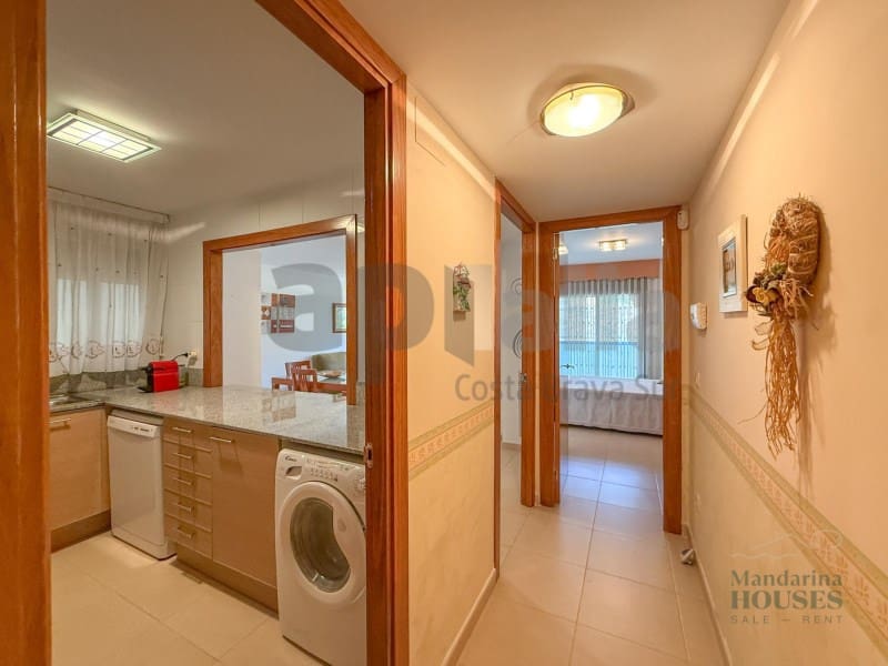 3 soverom Leilighet til salgs i Lloret de Mar med svømmebasseng garasje - € 278 000 (Ref: 9634153)