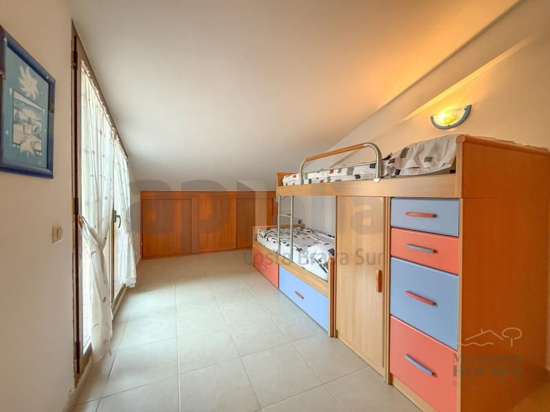 3 soverom Leilighet til salgs i Lloret de Mar med svømmebasseng garasje - € 278 000 (Ref: 9634153)