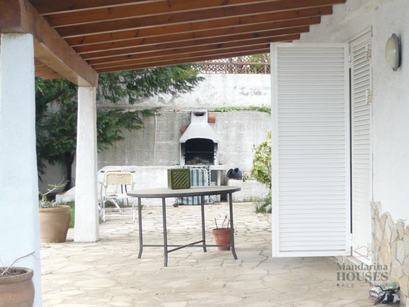 4 bedroom Villa for sale in Lloret de Mar with pool garage - € 590,000 (Ref: 9698707)