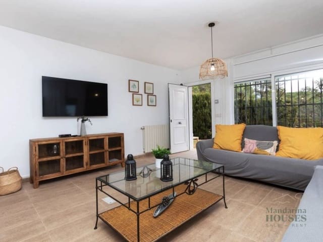 4 Zimmer Villa zu verkaufen in Canyelles, Lloret de Mar mit Pool Garage - 590.000 € (Ref: 9698707)