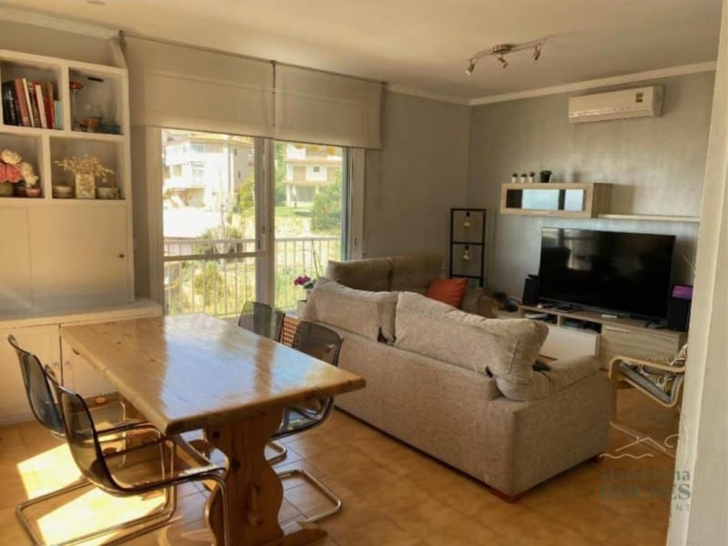 3 bedroom Villa for sale in Lloret de Mar with pool garage - € 429,000 (Ref: 9719769)