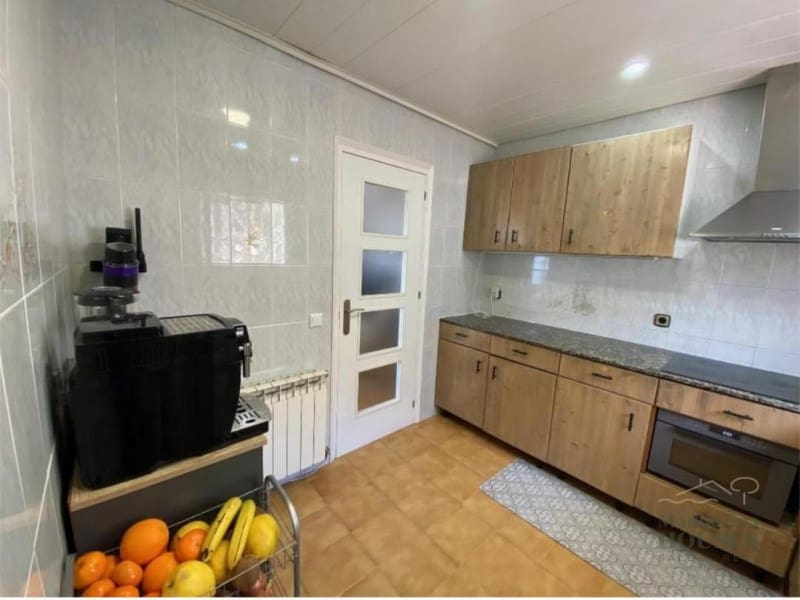 3 bedroom Villa for sale in Lloret de Mar with pool garage - € 429,000 (Ref: 9719769)