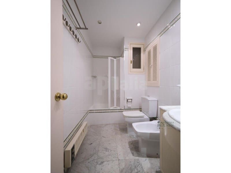 5 quarto Apartamento para venda em Lloret de Mar - 595 000 € (Ref: 9721484)