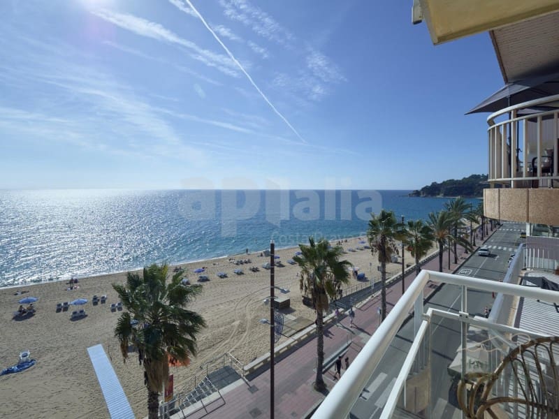 5 quarto Apartamento para venda em Lloret de Mar - 595 000 € (Ref: 9721484)
