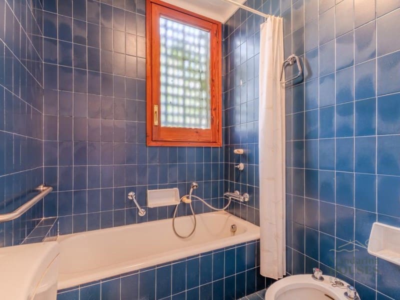 4 soveværelse Villa til salg i Sant Feliu de Guixols med garage - € 750.000 (Ref: 9731880)