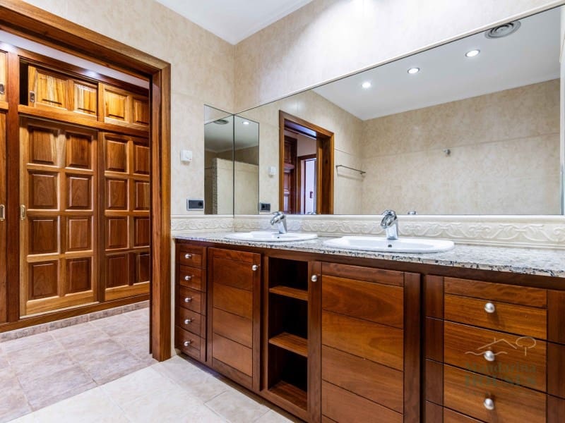 6 slaapkamer Villa te koop in Begur met garage - € 1.290.000 (Ref: 9738374)