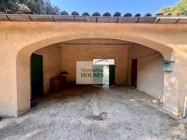 Finca/Casa Rural de 5 habitaciones en Hostalric en venta con garaje - 1.300.000 € (Ref: 9744098)