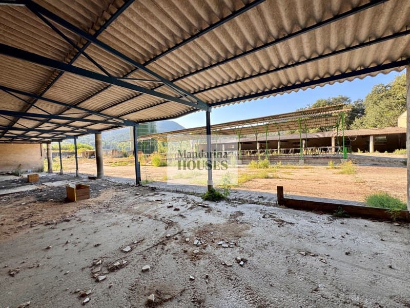 Finca/Casa Rural de 5 habitaciones en Hostalric en venta con garaje - 1.300.000 € (Ref: 9744098)