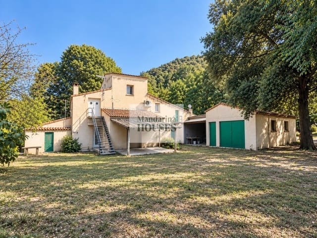Finca/Casa Rural de 5 habitaciones en Hostalric en venta con garaje - 990.000 € (Ref: 9744098)