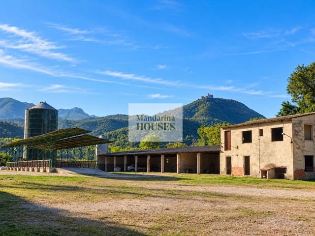 5 chambre Finca/Maison de Campagne à vendre à Hostalric avec garage - 990 000 € (Ref: 9744098)