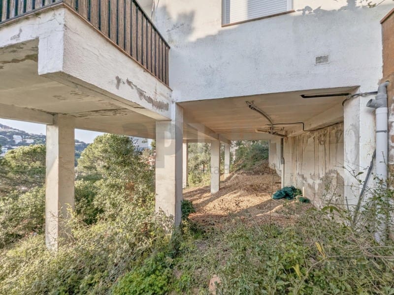 3 soverom Villa til salgs i Lloret de Mar - € 250 000 (Ref: 9772978)