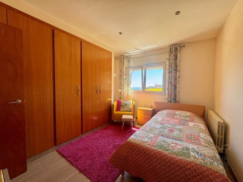 4 makuuhuone Huvila myytävänä paikassa Lloret de Mar mukana uima-altaan 
autotalli - 790 000 € (Ref: 9780309)