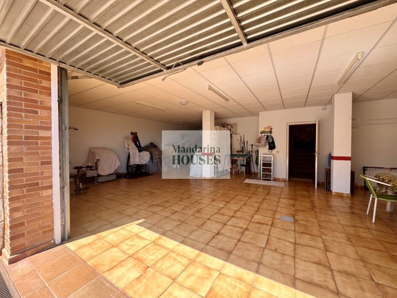 4 bedroom Villa for sale in Lloret de Mar with pool garage - € 790,000 (Ref: 9780309)