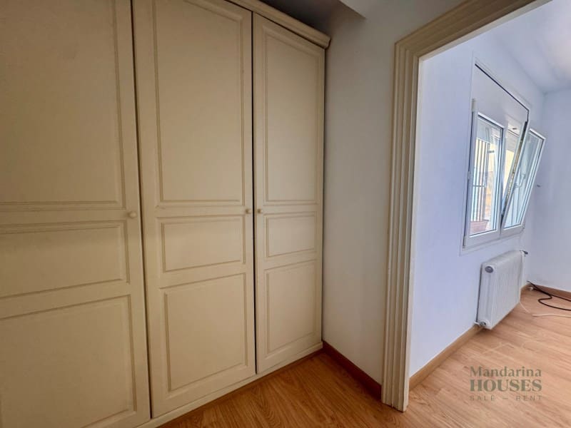 Chalet de 4 habitaciones en Lloret de Mar en venta - 389.000 € (Ref: 9783196)