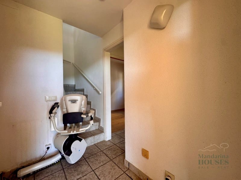 Chalet de 4 habitaciones en Lloret de Mar en venta - 389.000 € (Ref: 9783196)