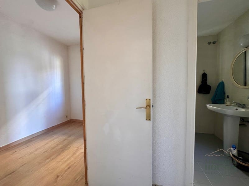 Chalet de 4 habitaciones en Lloret de Mar en venta - 389.000 € (Ref: 9783196)