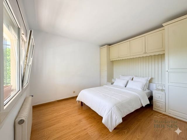 4 slaapkamer Villa te koop in Mas Romeu, Lloret de Mar - € 389.000 (Ref: 9783196)