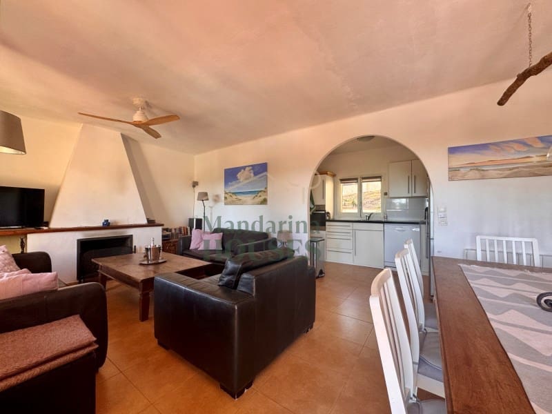 4 bedroom Villa for sale in Lloret de Mar with pool garage - € 595,000 (Ref: 9806294)