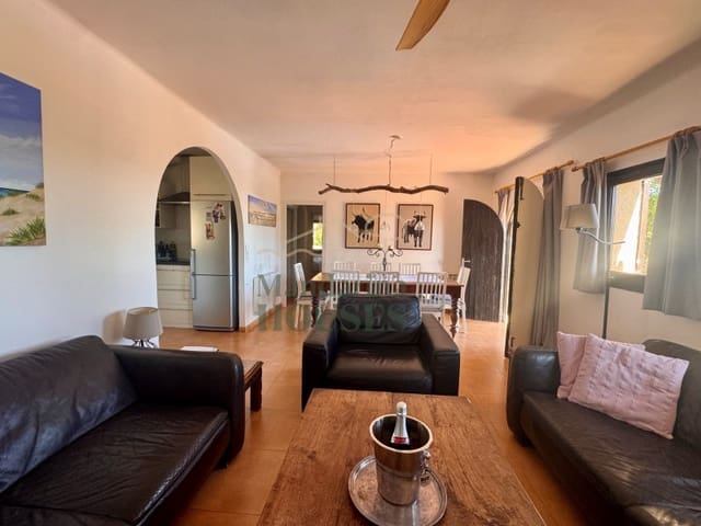 4 Zimmer Villa zu verkaufen in Urbanitzacions del Nord, Lloret de Mar mit Pool Garage - 595.000 € (Ref: 9806294)