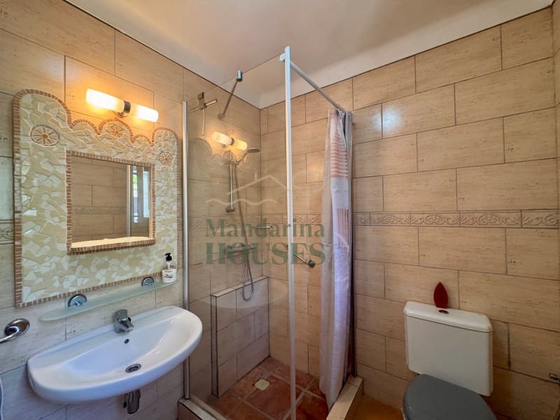 4 bedroom Villa for sale in Lloret de Mar with pool garage - € 595,000 (Ref: 9806294)