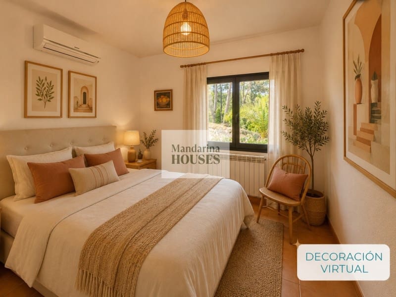 4 Zimmer Villa zu verkaufen in Lloret de Mar mit Pool Garage - 595.000 € (Ref: 9806294)