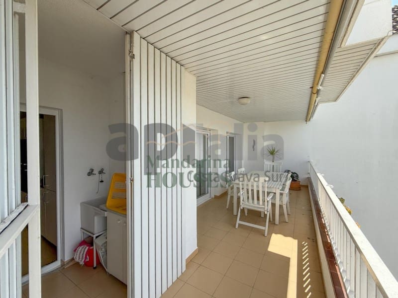 2 Zimmer Apartment zu verkaufen in Lloret de Mar mit Pool - 335.000 € (Ref: 9842722)