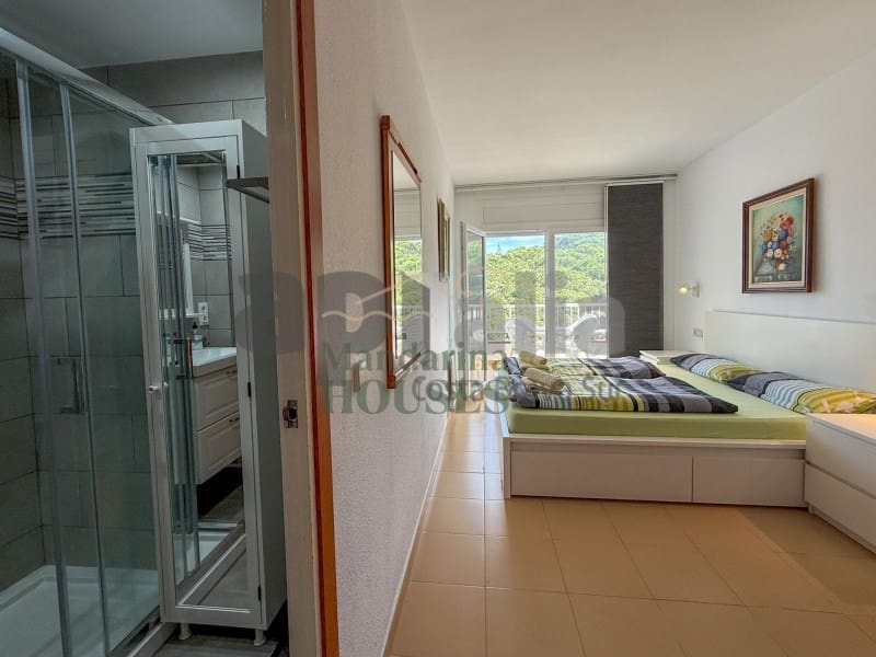 2 Zimmer Apartment zu verkaufen in Lloret de Mar mit Pool - 335.000 € (Ref: 9842722)