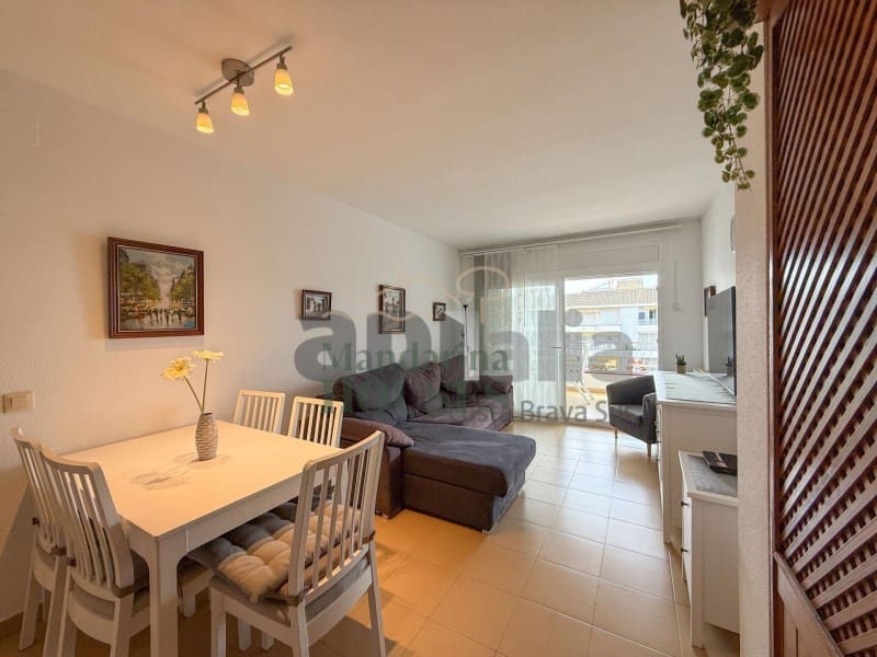 2 Zimmer Apartment zu verkaufen in Lloret de Mar mit Pool - 335.000 € (Ref: 9842722)
