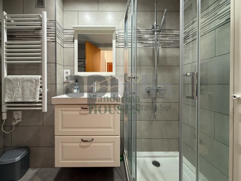 2 Zimmer Apartment zu verkaufen in Lloret de Mar mit Pool - 335.000 € (Ref: 9842722)